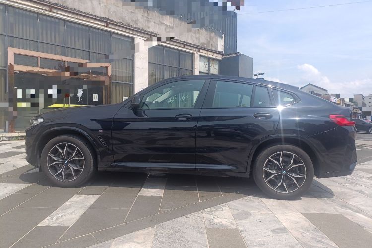Used BMW X4 2022 xDrive 25i M Sport Package Exterior 5