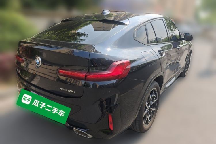 Used BMW X4 2022 xDrive 25i M Sport Package Exterior 5