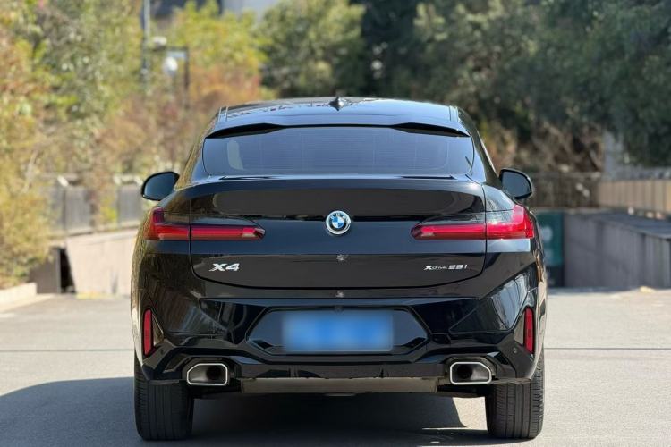 Used BMW X4 2022 xDrive 25i M Sport Package Exterior 5