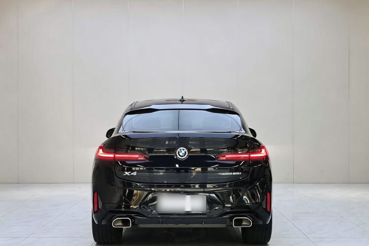 Used BMW X4 2022 xDrive 25i M Sport Package Exterior 5