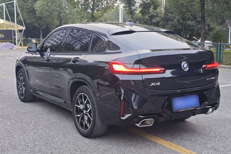 Used BMW X4 2022 xDrive 25i M Sport Package Exterior 5