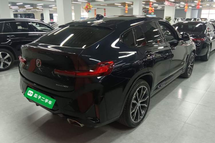 Used BMW X4 2022 xDrive 30i M Sport Package Exterior 5