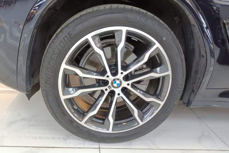 Used BMW X4 2022 xDrive 30i M Sport Package Exterior 7