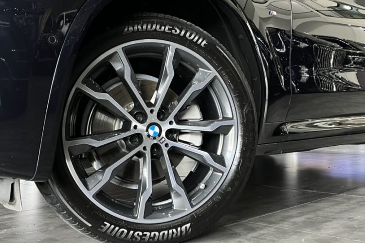 Used BMW X4 2022 xDrive 30i M Sport Package Exterior 7