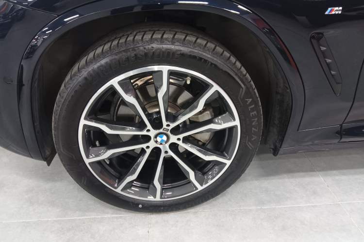 Used BMW X4 2022 xDrive 30i M Sport Package Exterior 7