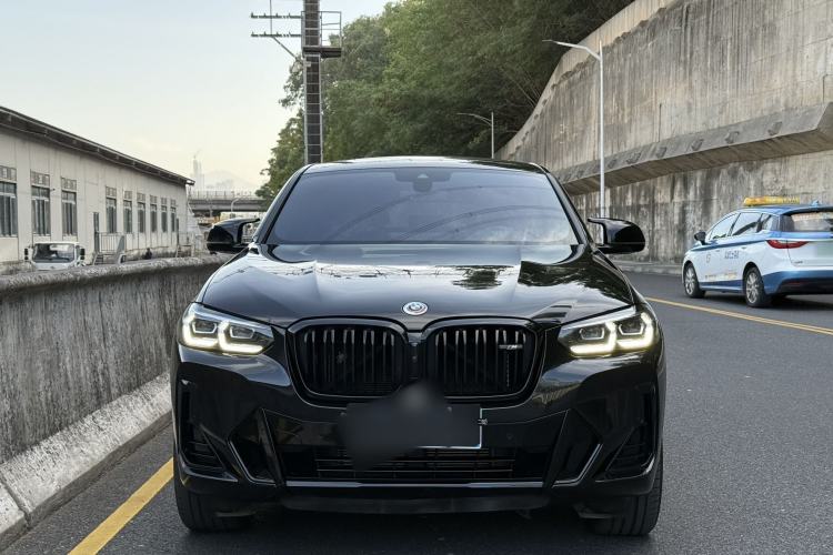 Used BMW X4 2022 M40i Front