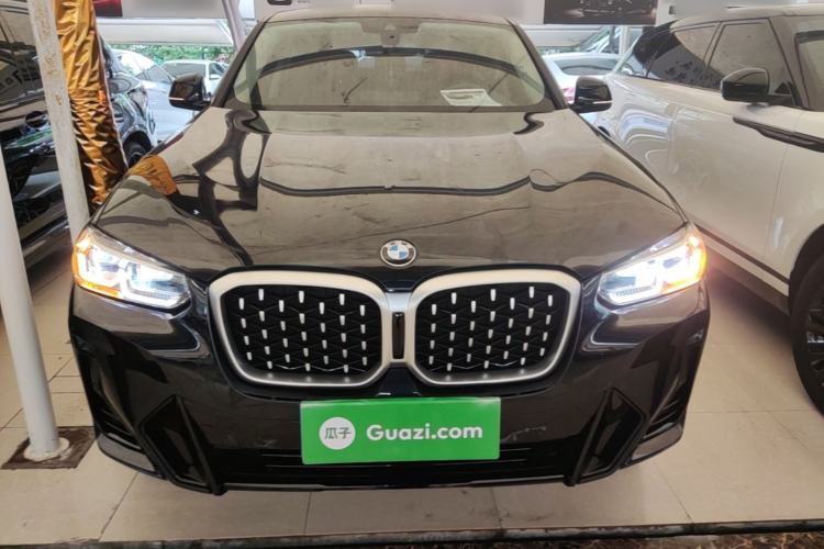 Used BMW X4 2022 xDrive 25i M Sport Package Front