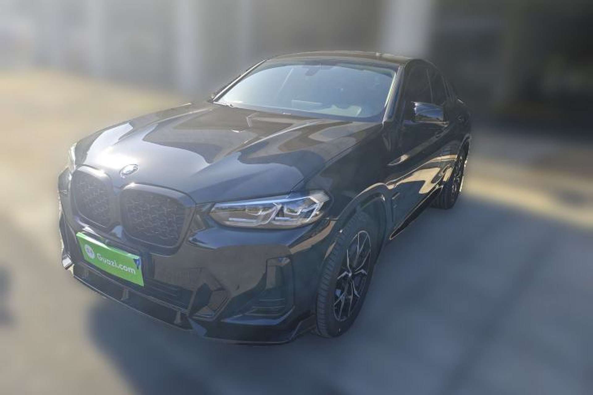 Used BMW X4 2022 xDrive 25i M Sport Package Front Left 45 Deg