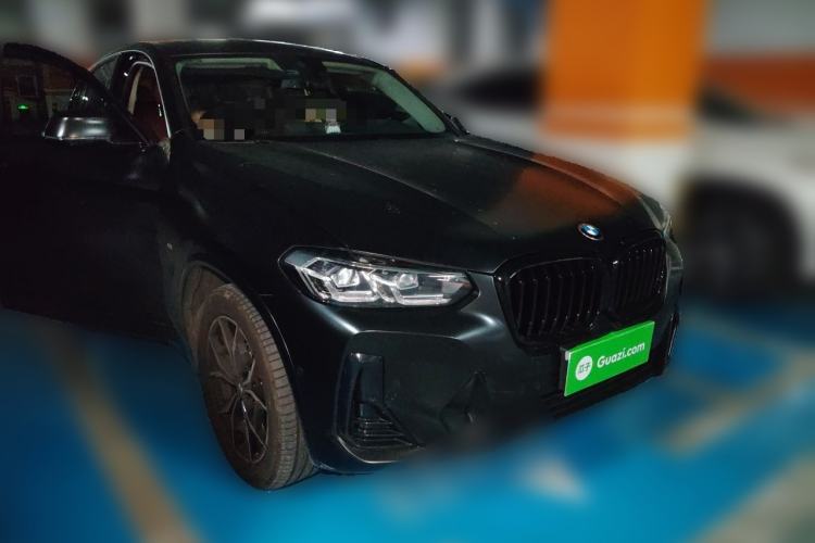 Used BMW X4 2022 xDrive 25i M Sport Package Front Right 45 Deg