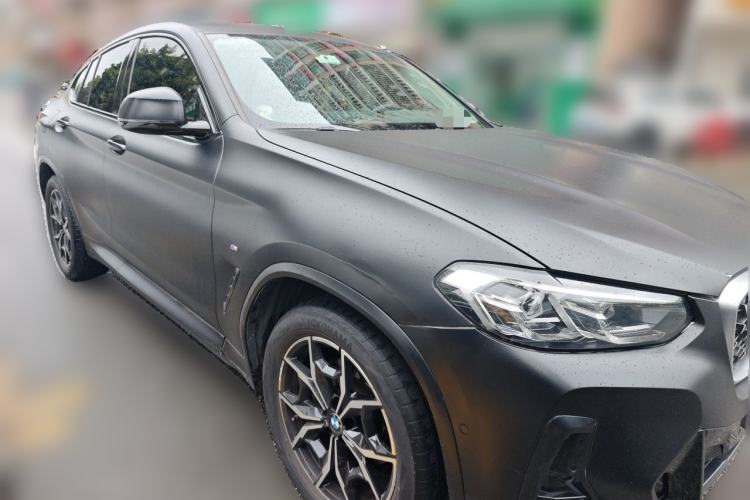 Used BMW X4 2022 xDrive 25i M Sport Package Front Right 45 Deg
