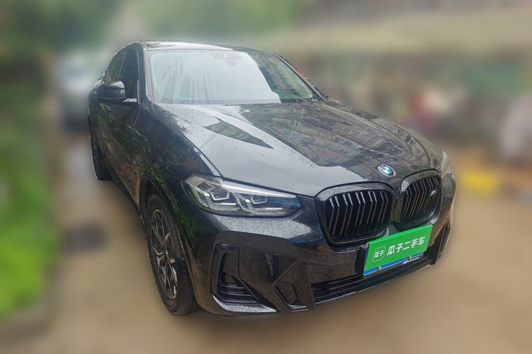 Used BMW X4 2022 xDrive 25i M Sport Package Front Right 45 Deg