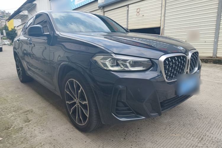 Used BMW X4 2022 xDrive 30i M Sport Package Front Right 45 Deg