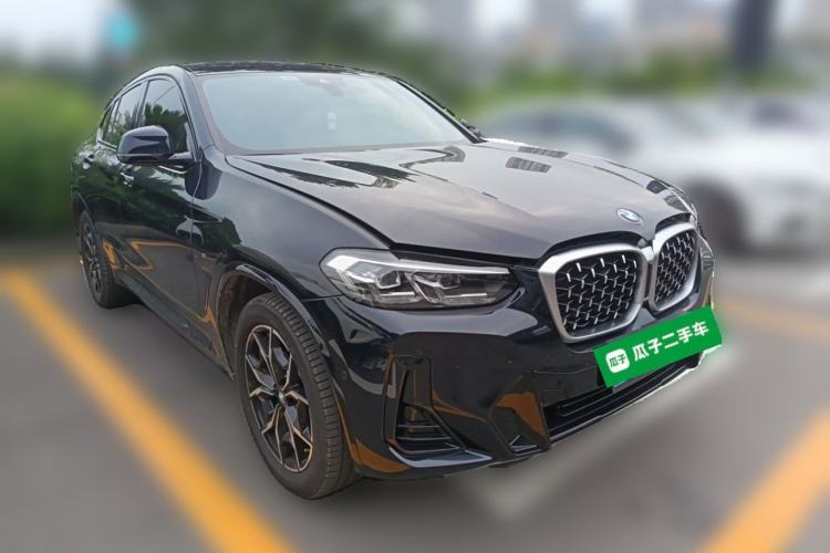 Used BMW X4 2022 xDrive 25i M Sport Package Front Right 45 Deg