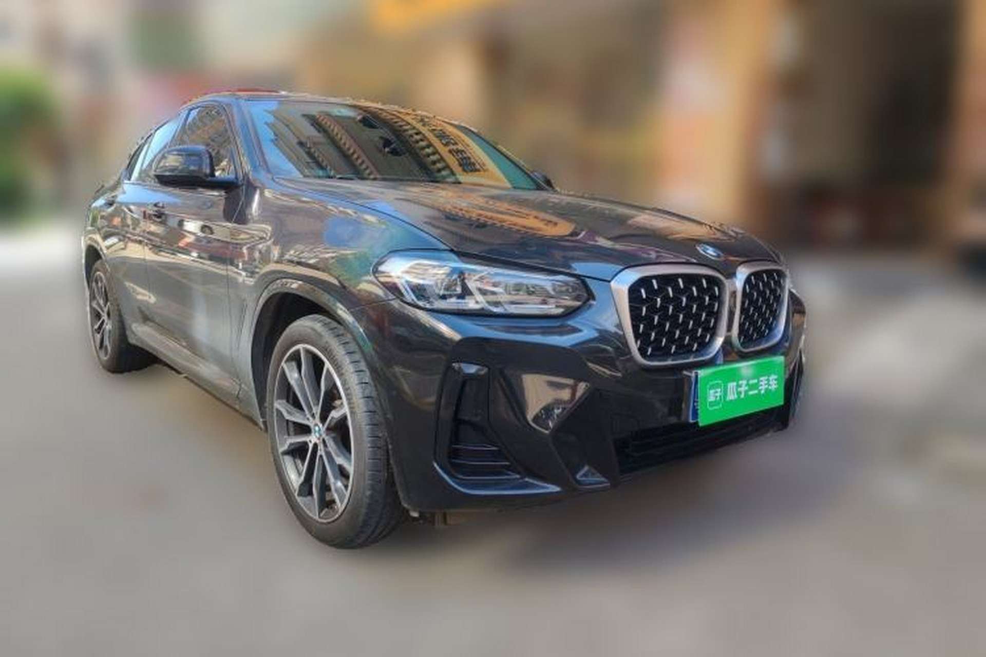 Used BMW X4 2022 xDrive 30i M Sport Package Front Right 45 Deg