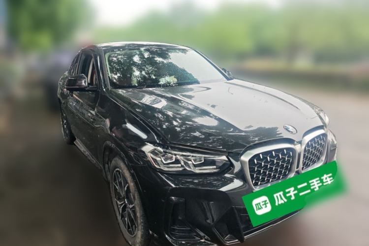 Used BMW X4 2022 xDrive 25i M Sport Package Front Right 45 Deg