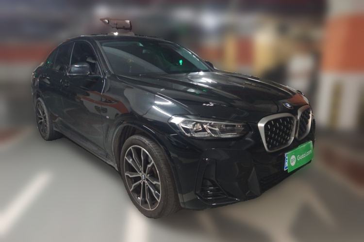 Used BMW X4 2022 xDrive 30i M Sport Package Front Right 45 Deg