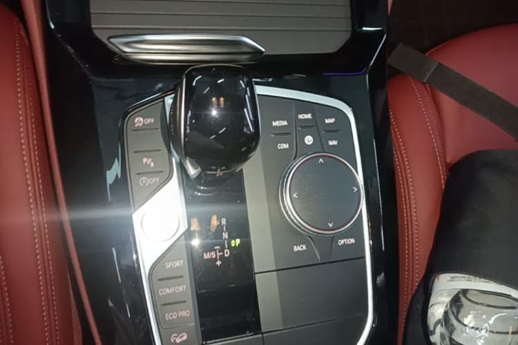 Used BMW X4 2022 xDrive 25i M Sport Package Gear Lever
