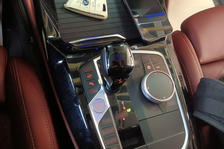 Used BMW X4 2022 xDrive 30i M Sport Package Gear Lever