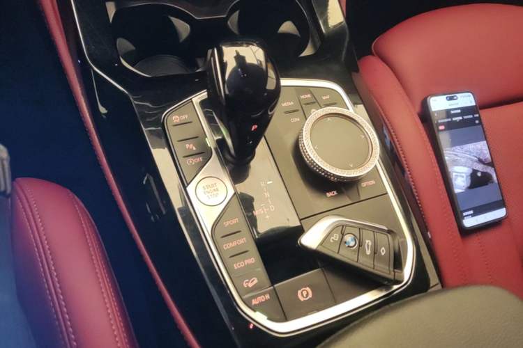 Used BMW X4 2022 xDrive 25i M Sport Package Gear Lever