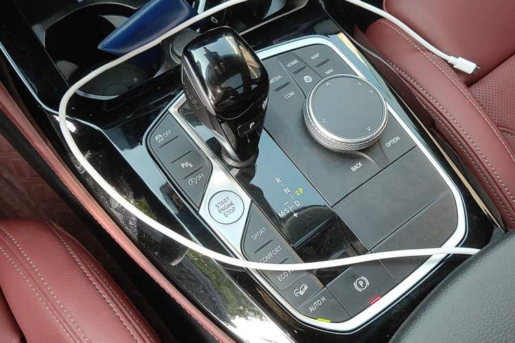 Used BMW X4 2022 xDrive 25i M Sport Package Gear Lever