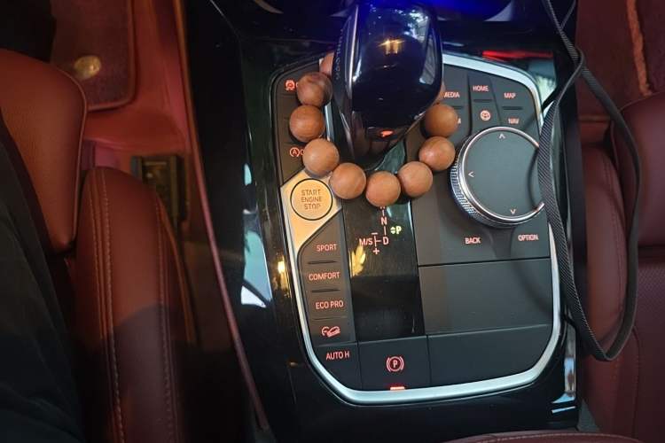 Used BMW X4 2022 xDrive 25i M Sport Package Gear Lever