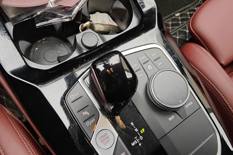 Used BMW X4 2022 xDrive 25i M Sport Package Gear Lever