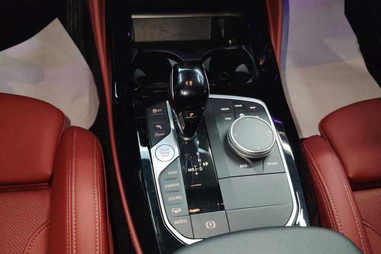 Used BMW X4 2022 xDrive 25i M Sport Package Gear Lever
