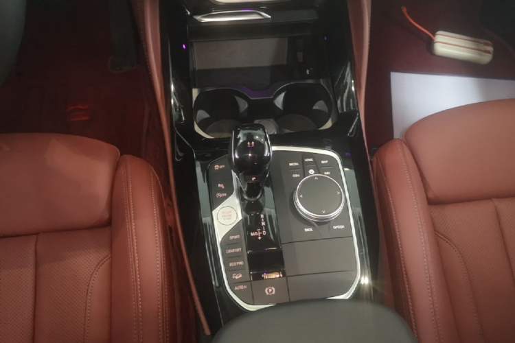 Used BMW X4 2022 xDrive 25i M Sport Package Gear Lever