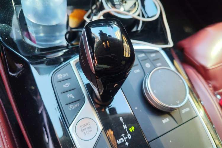 Used BMW X4 2022 xDrive 30i M Sport Package Gear Lever