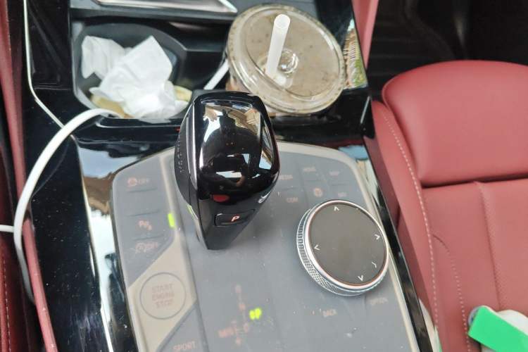 Used BMW X4 2022 xDrive 25i M Sport Package Gear Lever
