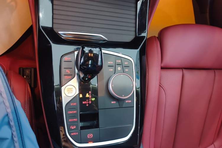 Used BMW X4 2022 xDrive 25i M Sport Package Gear Lever
