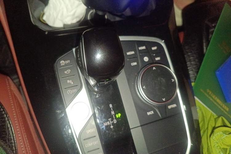 Used BMW X4 2022 xDrive 30i M Sport Package Gear Lever