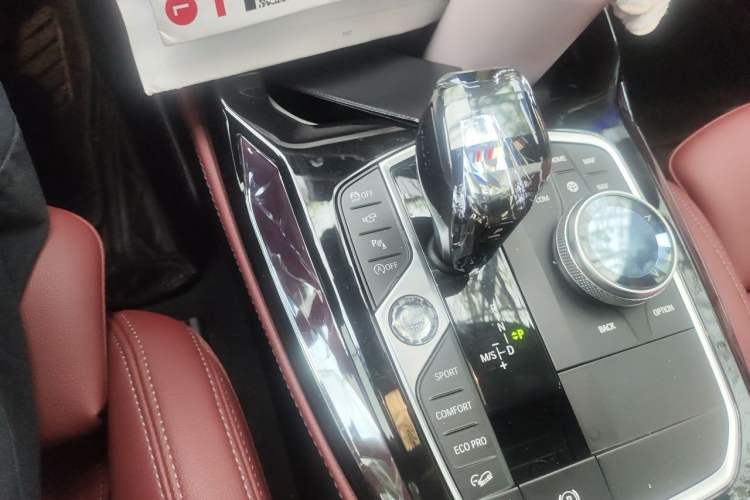 Used BMW X4 2022 Restyled xDrive 30i M Sport Night Edition Package Gear Lever