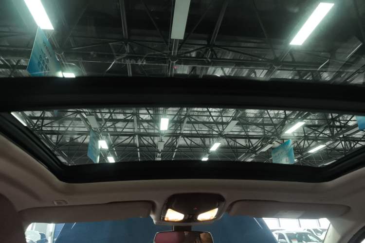 Used BMW X4 2022 xDrive 25i M Sport Package Headliner