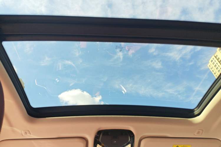 Used BMW X4 2022 xDrive 25i M Sport Package Headliner