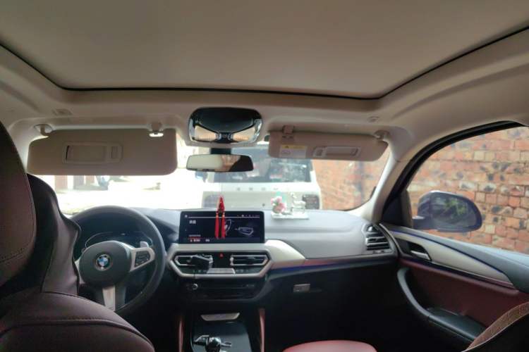 Used BMW X4 2022 xDrive 25i M Sport Package Headliner