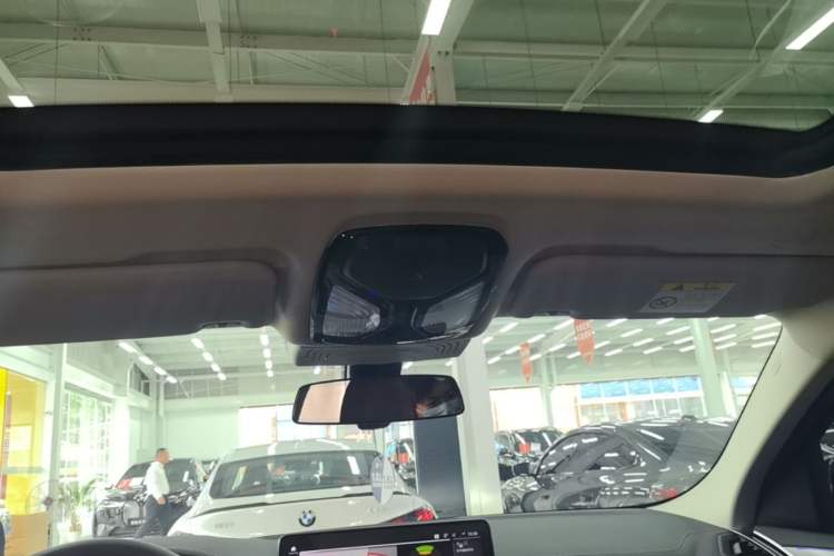 Used BMW X4 2022 xDrive 25i M Sport Package Headliner