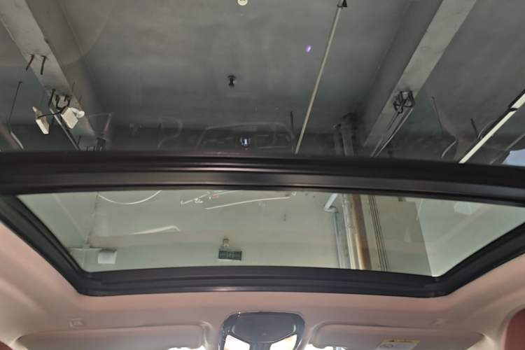 Used BMW X4 2022 xDrive 25i M Sport Package Headliner