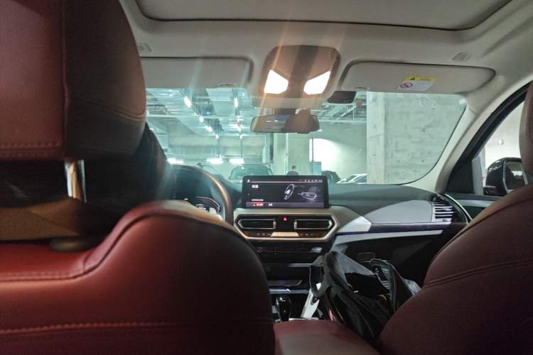 Used BMW X4 2022 xDrive 25i M Sport Package Headliner