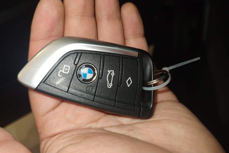 Used BMW X4 2022 xDrive 25i M Sport Package Interior 1