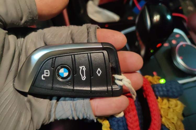 Used BMW X4 2022 xDrive 30i M Sport Package Interior 1