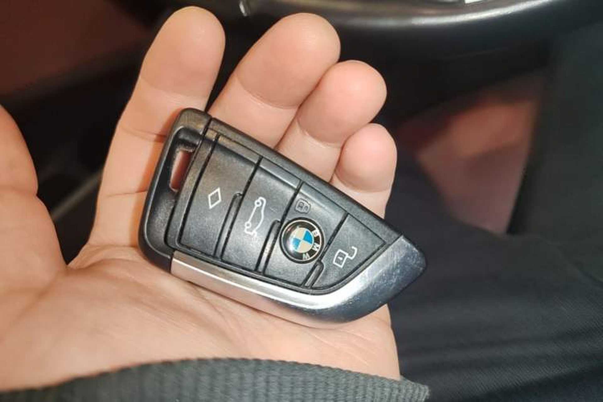 Used BMW X4 2022 xDrive 25i M Sport Package Interior 1