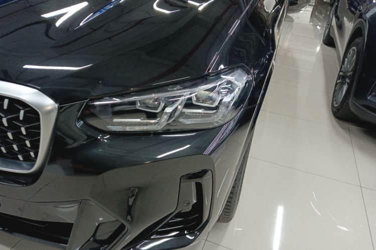 Used BMW X4 2022 xDrive 25i M Sport Package Left Front Headlight