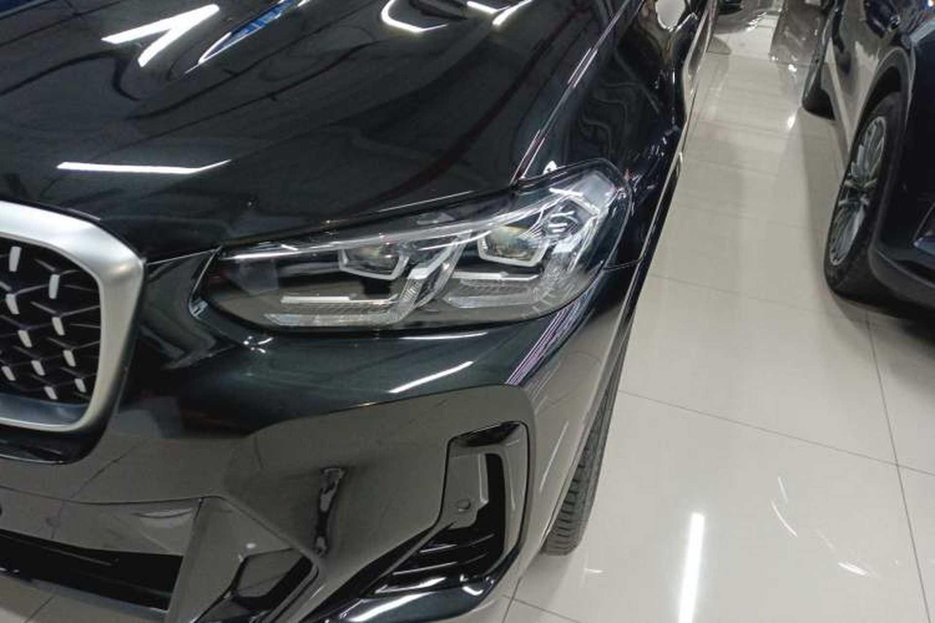 Used BMW X4 2022 xDrive 25i M Sport Package Left Front Headlight