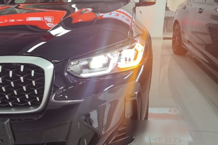 Used BMW X4 2022 xDrive 25i M Sport Package Left Front Headlight
