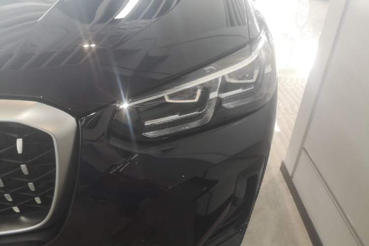 Used BMW X4 2022 xDrive 25i M Sport Package Left Front Headlight