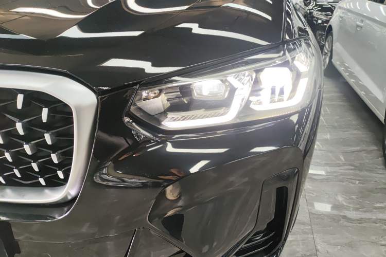 Used BMW X4 2022 xDrive 25i M Sport Package Left Front Headlight