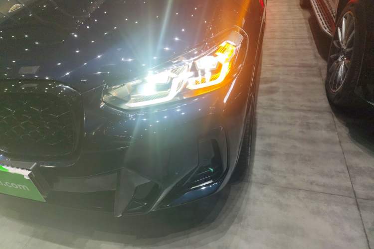 Used BMW X4 2022 xDrive 30i M Sport Package Left Front Headlight