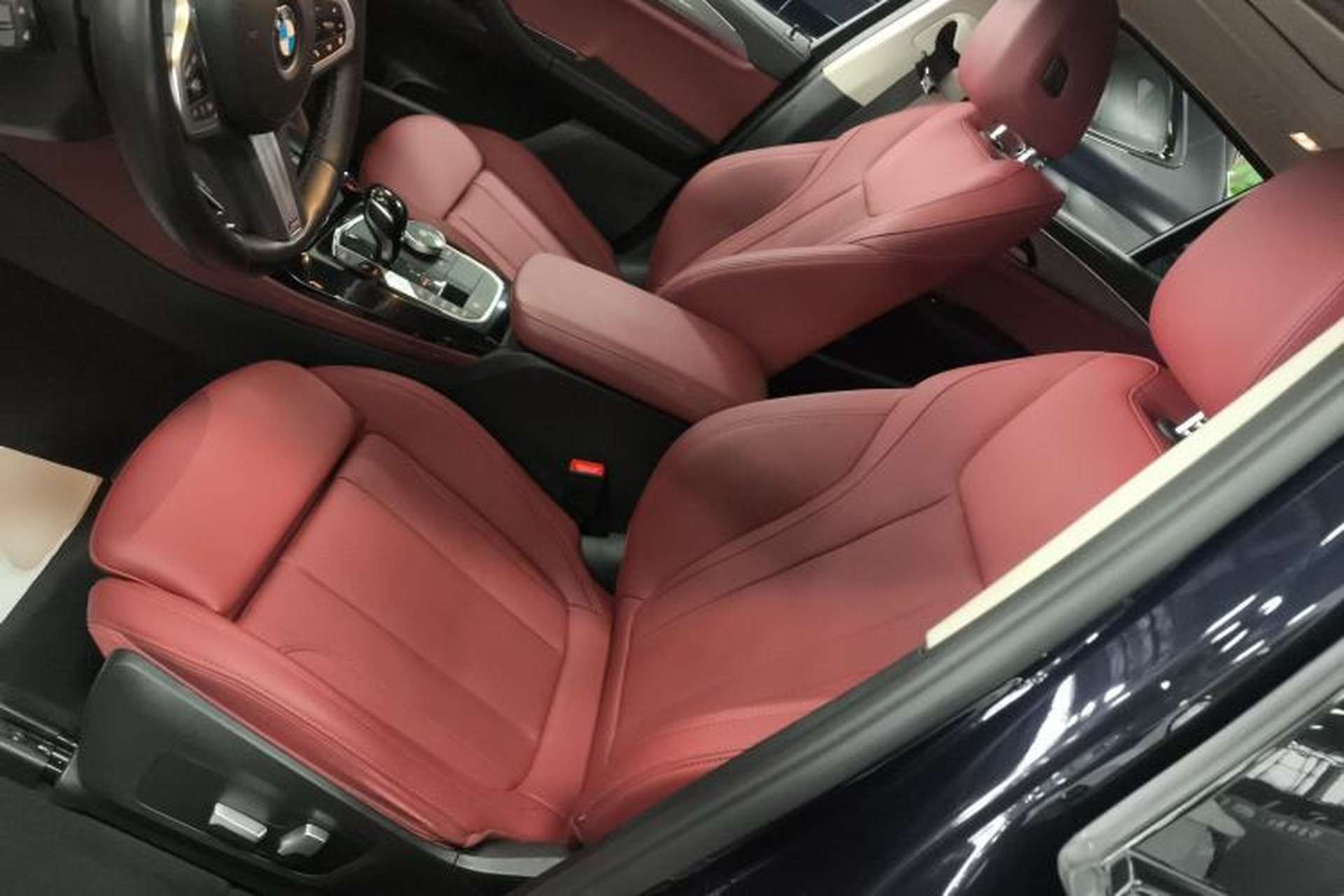 Used BMW X4 2022 xDrive 25i M Sport Package Left Front Seat