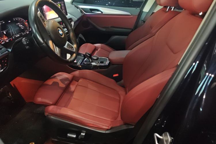 Used BMW X4 2022 xDrive 25i M Sport Package Left Front Seat